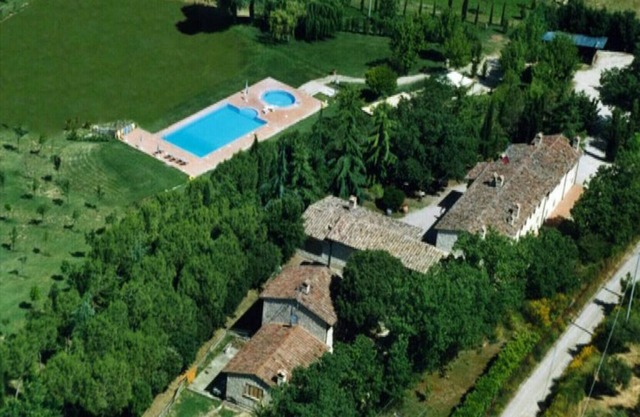 Frantoio-Le Gorghe di Valmarino Residencia en Umbría a 5 km de la piscina WIFI Perugia