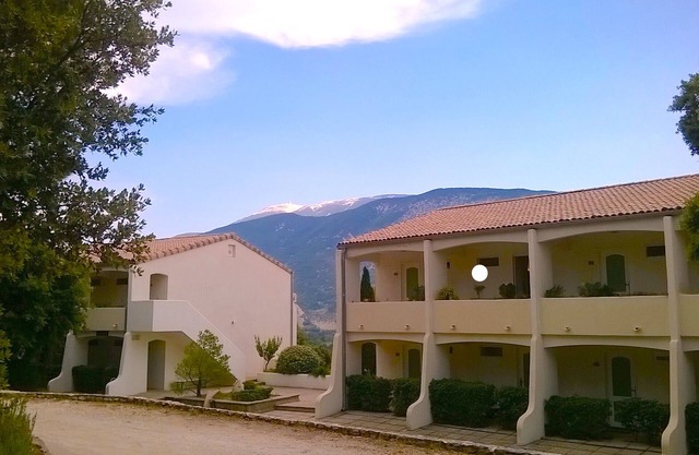 Estudio con vista y piscina en Provence-Ventoux. Pas du Ventoux, Col de Veaux