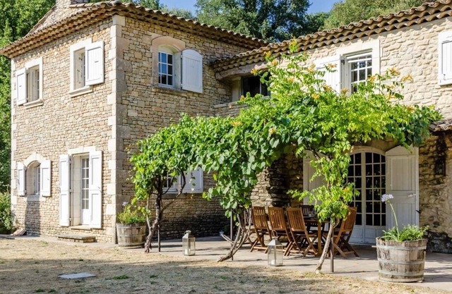 Provence Pines - casa de Luberon tranquila y asequible