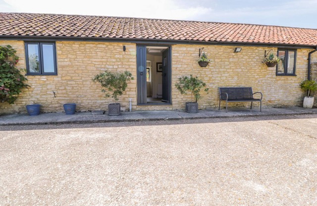 PUDDLEDUCKS, que admite mascotas, con un jardín en Sherborne, Ref 1012120