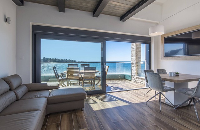 Punta Mulino Apartment A4 by the sea