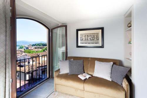 QK Costa58 Home Tower