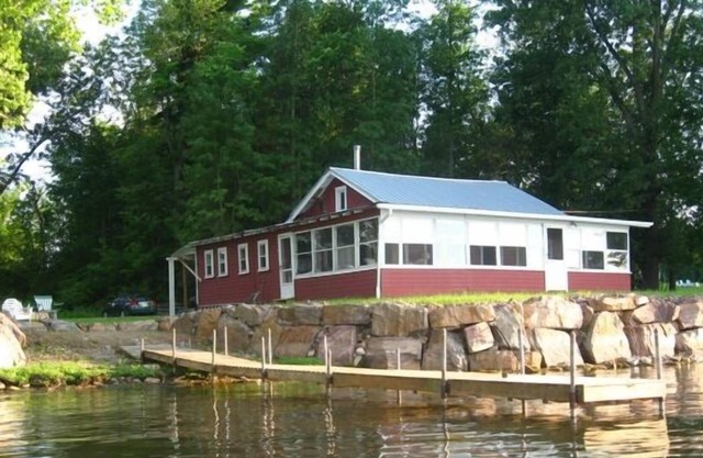 Campamento de Verano Pintoresco Lakeside con vistas espectaculares