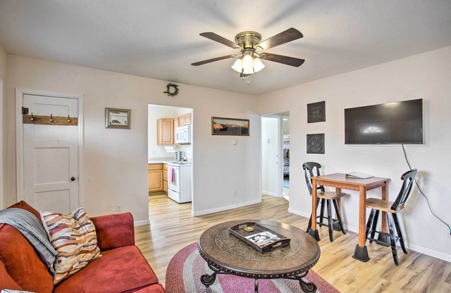 Quaint Montrose Cottage < 1 Mi to Main Street