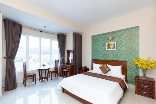 Queen Garden Hotel & Apartment
