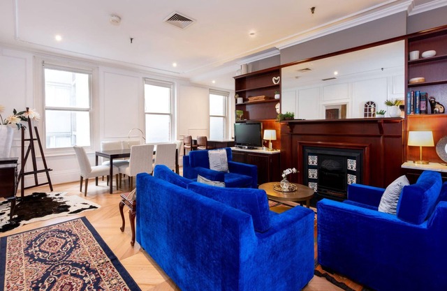 Quiet 2 Bedroom Apartment in Heritage Building in the CBD