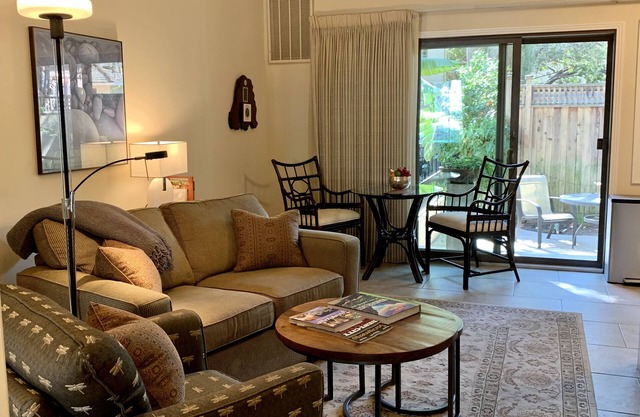 Sereno, privado Villa Oasis - East Downtown Sacramento