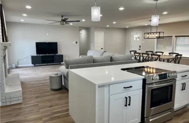 Quiet & Comfy Minutes from White Rock Lake