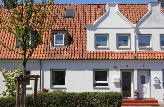 casa tranquila con jardin para seis personas