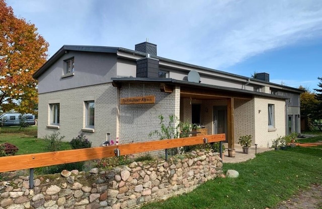 Quiet, natural vacation apartment near the Müritz (8km), ideal for relaxing