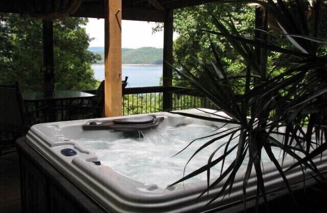 Tranquilo, privado, relajante, con bañera de hidromasaje y aventuras