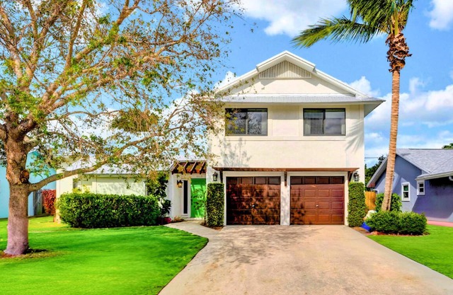 Rainwood Retreat - Palm Beach Gardens Retreat for Families & Groups: Sleeps 8