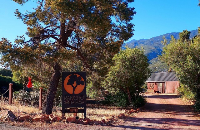Rancho Santa Rosa Casita, Art Gallery, Spa and Sauna