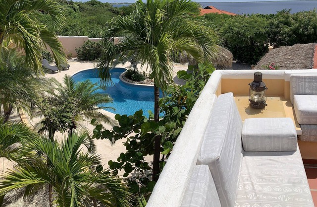 Percha del guardabosques - Hermosa villa con acceso directo al mar, piscina, vistas!