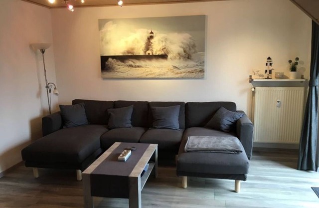 RDH-1.02, 4 pers., approx. 49sqm - Seepark Burhave / Thatched roof house 1