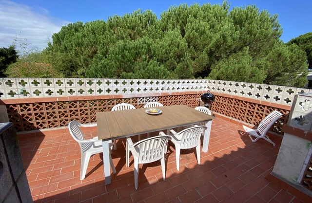 Rec Dalt - con aire acondicionado, terraza y a 250m de la playa