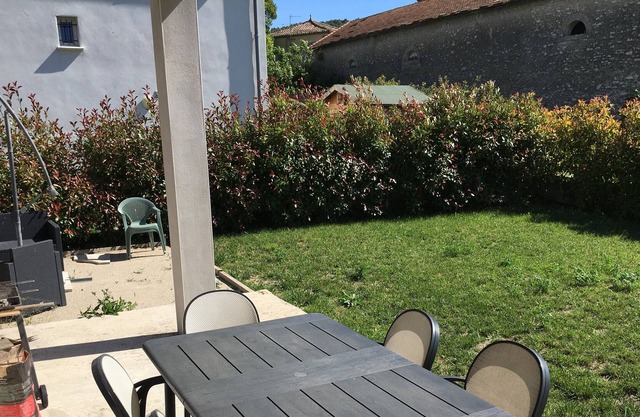 Casa reciente entre Nimes y Montpellier, entre playa y Cévennes,