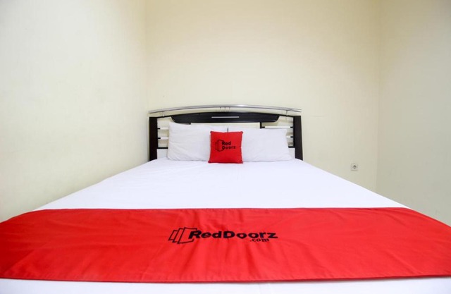 RedDoorz near Puskesmas Sei Jang Tanjung Pinang