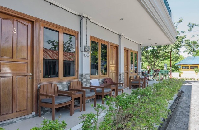 RedDoorz Syariah near Sepinggan Airport Balikpapan