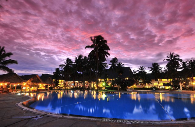 Reef Hotel