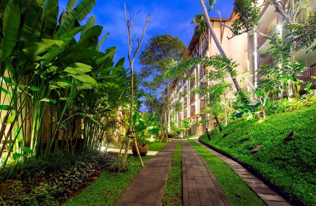 Su escapada todo en uno en Ubud, relájese y descanse en el Resort
