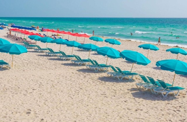 Relax at the Coast – Pool, Beach Access, Balcony, and Walkable Fun - 3 Units