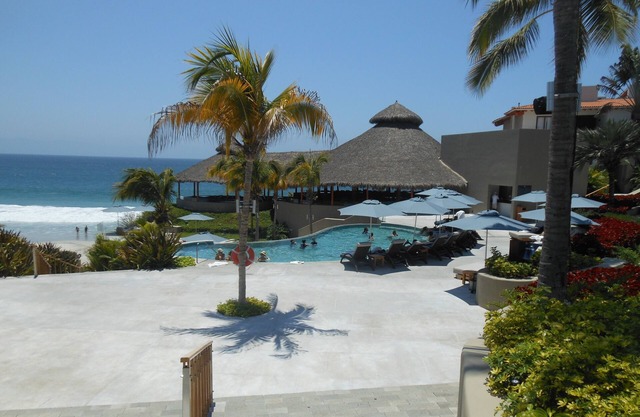 Relax by the Ocean--2 BR Suite--ADULTS ONLY, All-inclusive resort