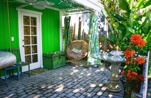 Relajarse con estilo en el Bitchin Beach House!