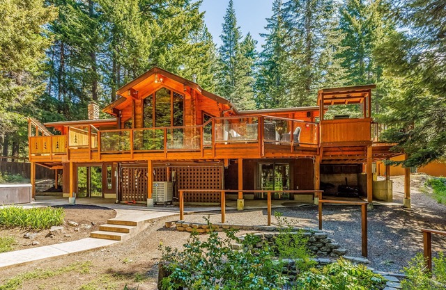 Ahorra 25% Ahora! 4BD Casa Aislada en la Orilla del río Nr Suncadia-grass Yard-fire Pit