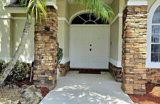 Relax with the whole family at this peaceful place to stay!