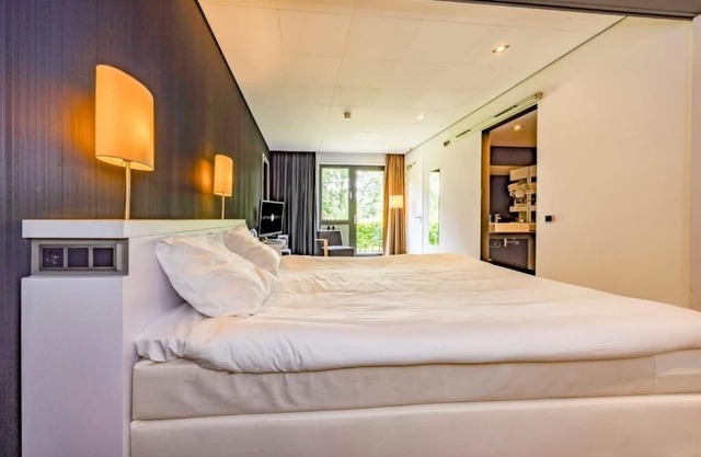 Relaxing Nature & City Getaway Close to Local Walking Trails
