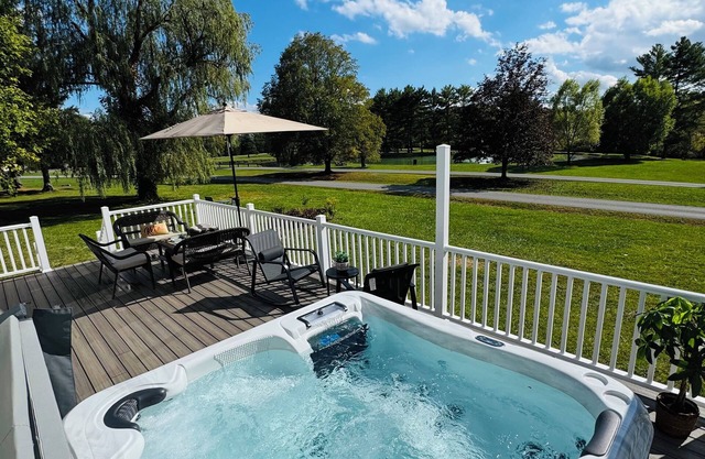 Quiet Upstate Escape by the Pond – Nature & Serenity Await
