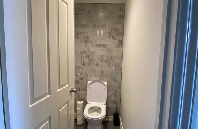 Renovated 3BR Family Home in Richmond w/ Parking