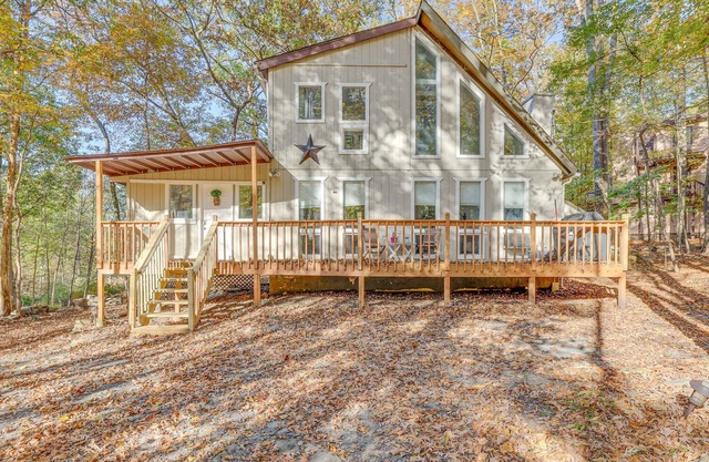 ¡NUEVO! Precioso Chalet moderno recientemente renovado!