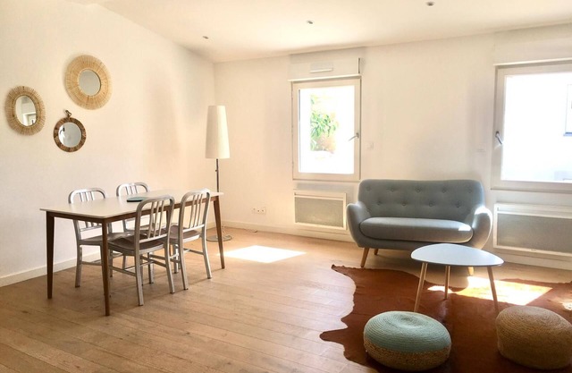 Rent apartment Bordeaux Centre Fondaudège -2 bedrooms, 58m² ( 83 m2 total)