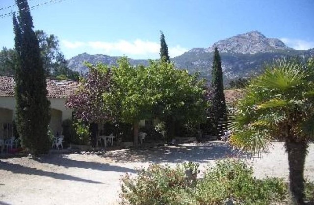 Rental calvi studio near beach and shops