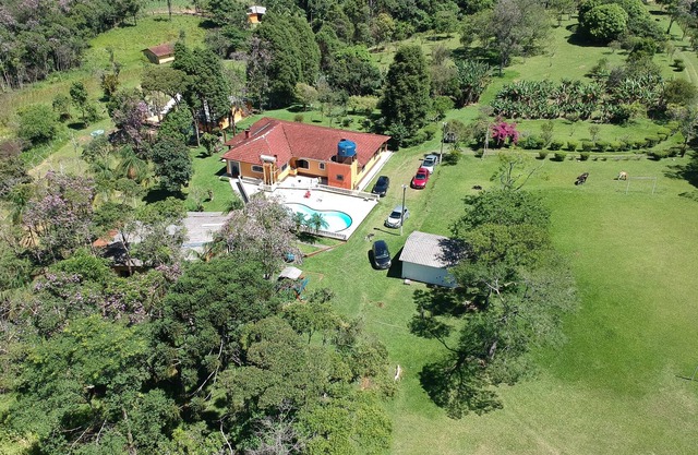 Lugar reservado en Ibiuna, muy verde y espacio. 60,000 m²