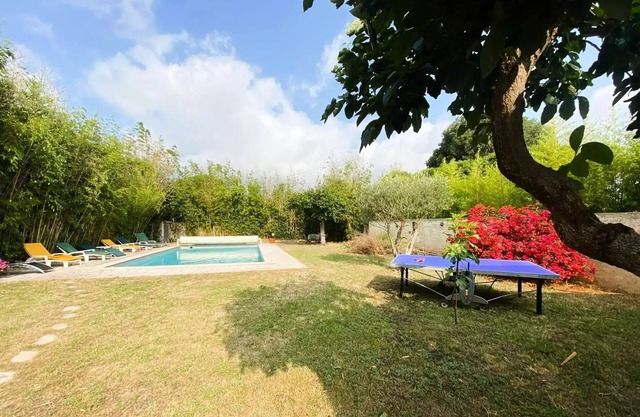 Residence 656-la Seyne Sur Mer - Swimming pool, beach walking, WIFI, billiards, babyfoot, ping pong, BBQ...