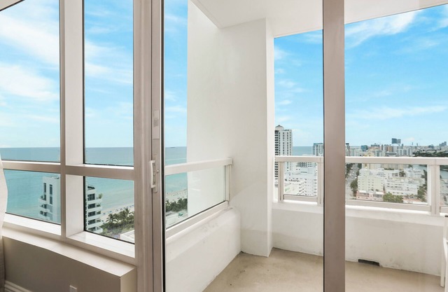Residences at Fontainebleau Miami