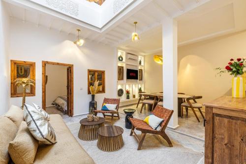 Riad Chiberta Exclusive & New with Pool for 6 pax with free Breakfast