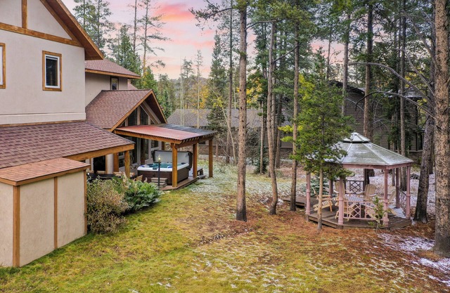 River Rock by AvantStay | 8 Bedroom Ski Estate w/ Hot Tub & Movie Theatre