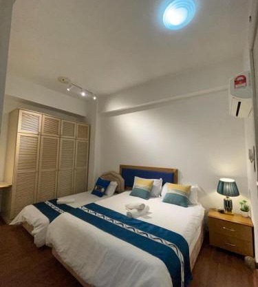 Riverbank suites 1008