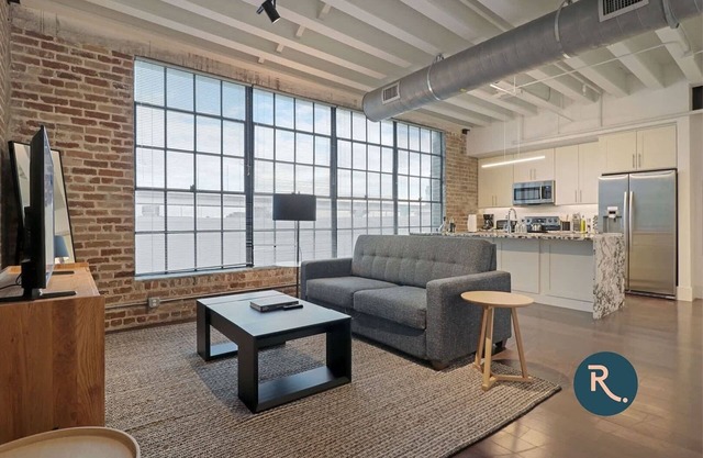 Roami at Motorworks | Near Bourbon St. | 2BR #06