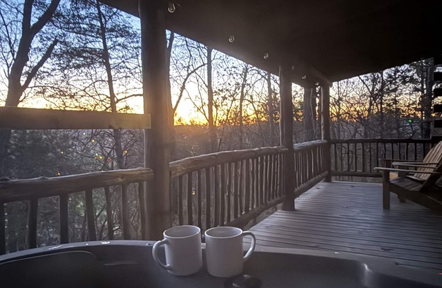Escape to Romance | Log Cabin + Hot Tub