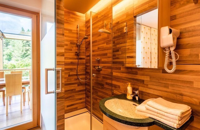 Habitación romántica "Pera" con acceso al jardín de invierno - Haus Bergblick