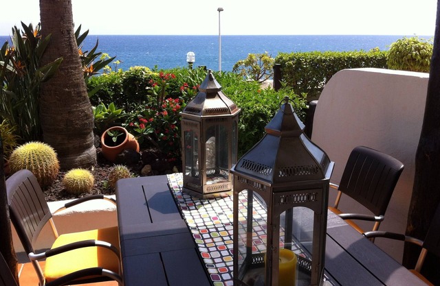 apartamento amplio primera linea de mar