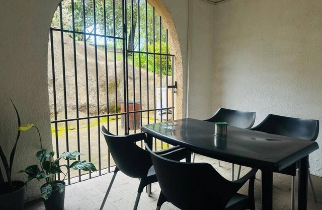 Room in Chalet - Busa House One Bedroom Unit