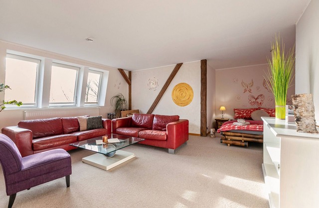 Habitación 'Jaspis Mit Rubin' con jardín compartido