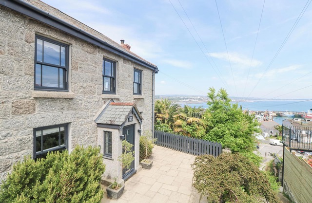 Rose Villa, NEWLYN