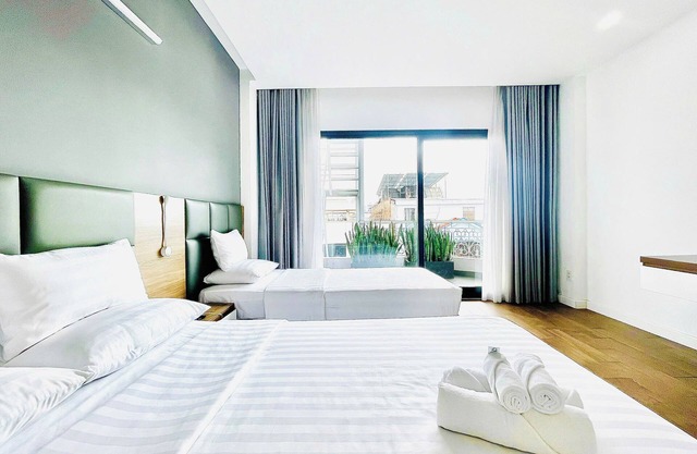 Royal Dragon Boutique Hotel